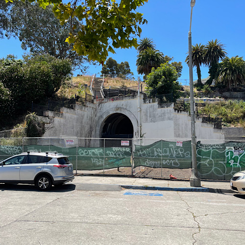 JUNE 14, 2016: San Francisco’s Citizens’ Advisory Council met to discuss a streetcar extension from Fisherman’s Wharf to the Presidio, hoping to restore an old State Belt Railroad tunnel that ran under Fort Mason.